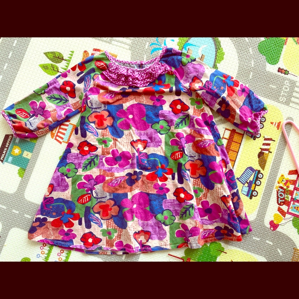Floral tunic top